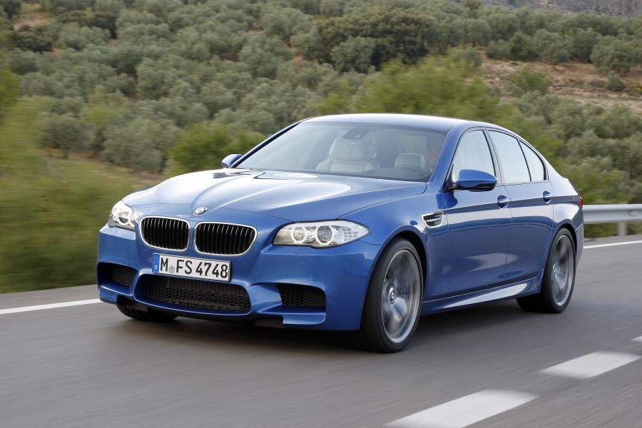  BMW M5 2011 года  (фото 285 из 344)